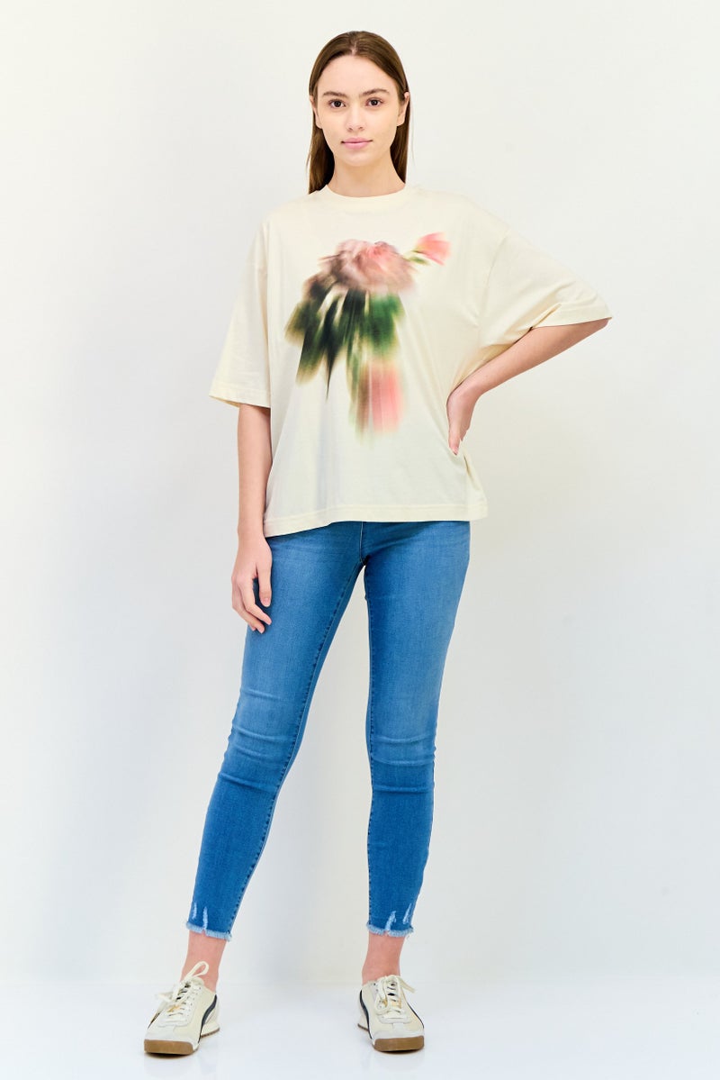 ESPRIT Women Crew Neck Short Sleeves Graphic Print T-Shirt, Cream - Image 4