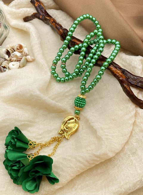 A 99-pearl flower bracelet is a beautiful gift for Muslim, Islamic and Arab Ramadan