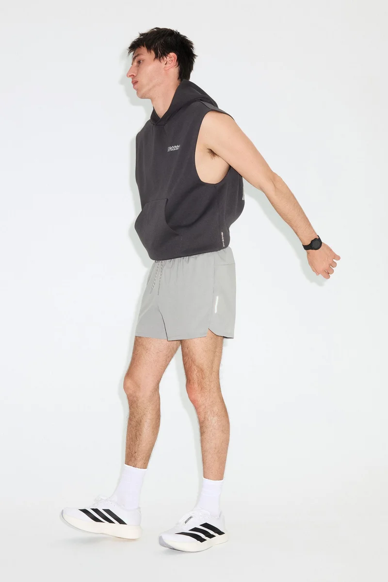H&M  Sleeveless Sports hoodie with DryMove™ for Men | Best Price UAE