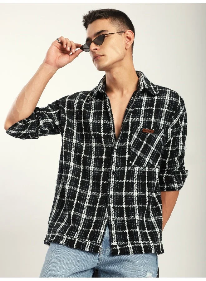 بيونغ قميص كاروهات أسود متين