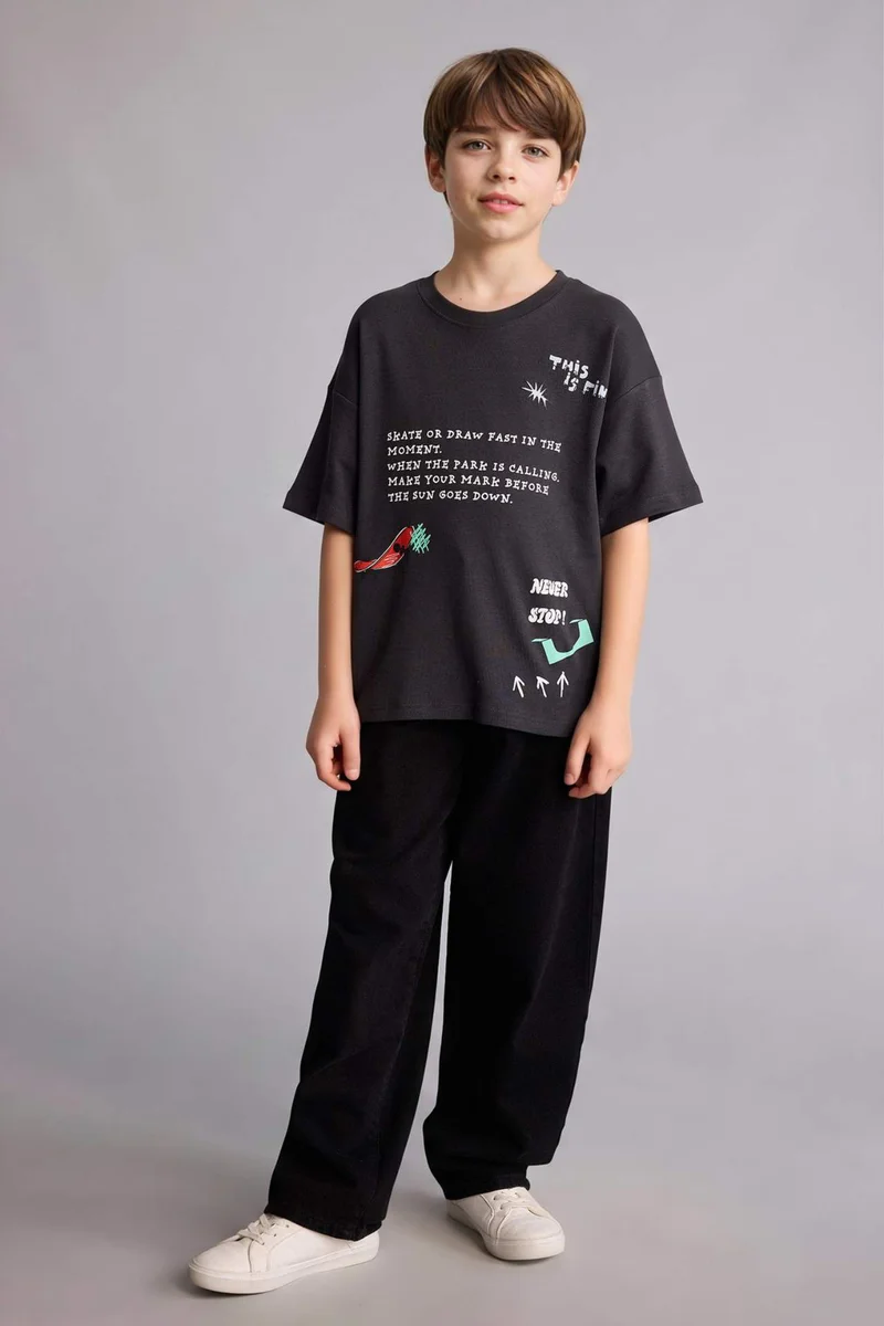 ديفاكتو Boy New Regular Fit Crew Neck T-Shirt