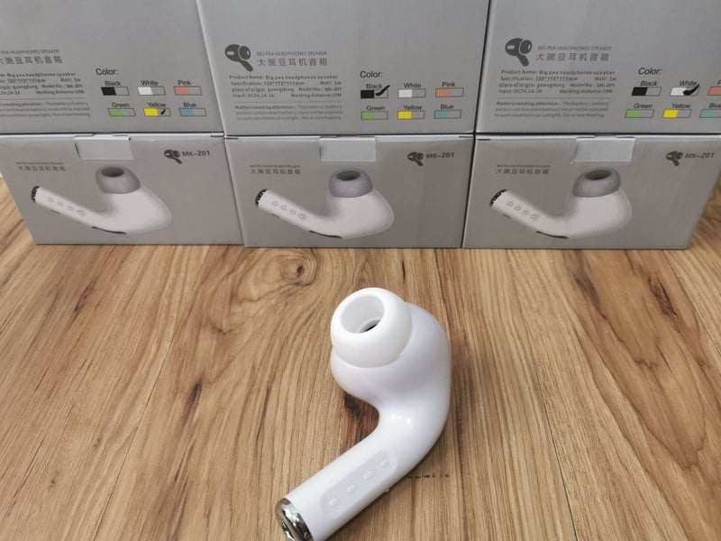 MK201 three generation giant tws Bluetooth headset model audio super large tremolo creative gift subwoofer speaker White 