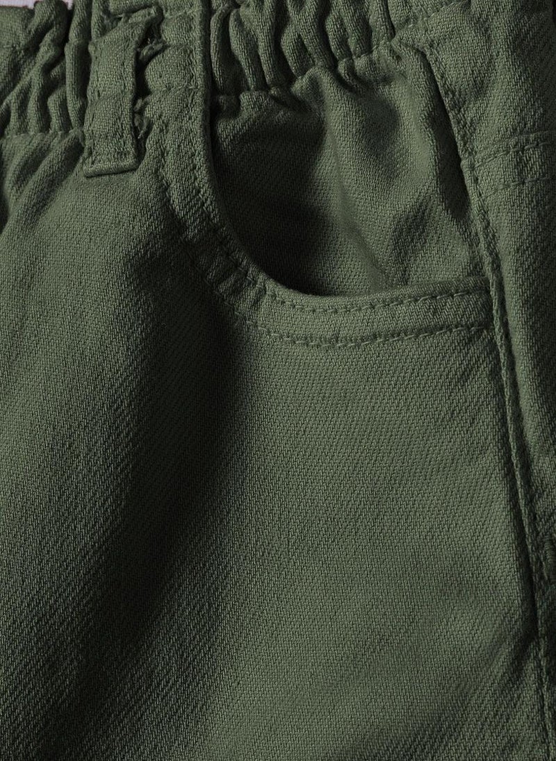 مينوتي شورت بناتي مراهقات بحافة مهترئة وجيوب وخصر مطاطي - Image 4