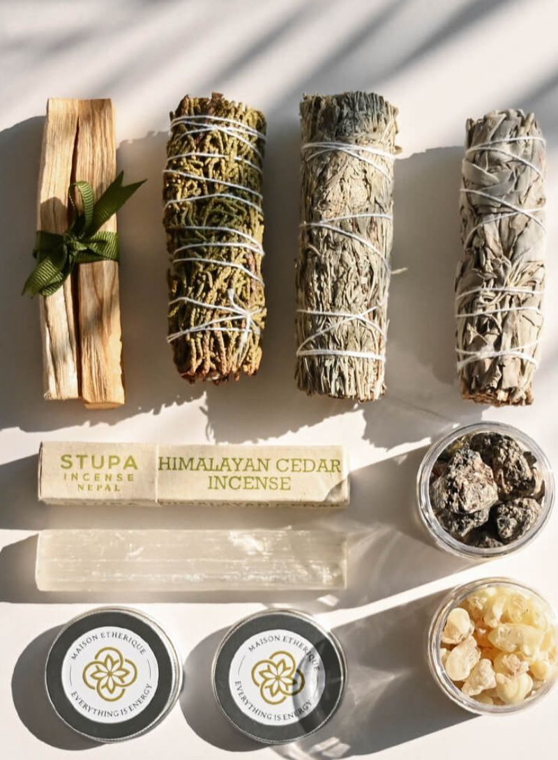 MAISON ETHERIQUE Energy Cleansing Kit: White Sage, Blue Sage, Juniper, Palo Santo,Black Copal, Frankincense, Himalayan Cedar stupa Incense, Selenite Wand - Image 3
