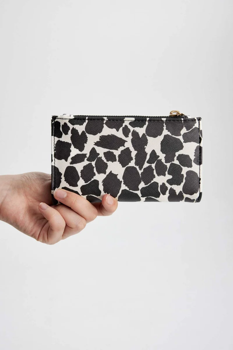 ديفاكتو Woman Faux Leather Wallets