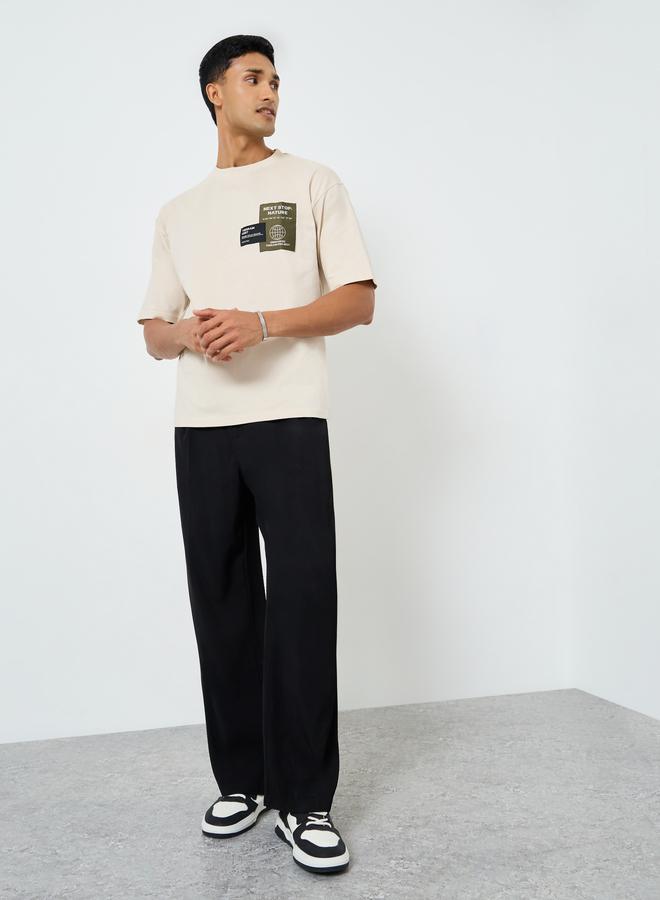 Styli Men Oversized Chest Patch Detail T-Shirt - Image 2