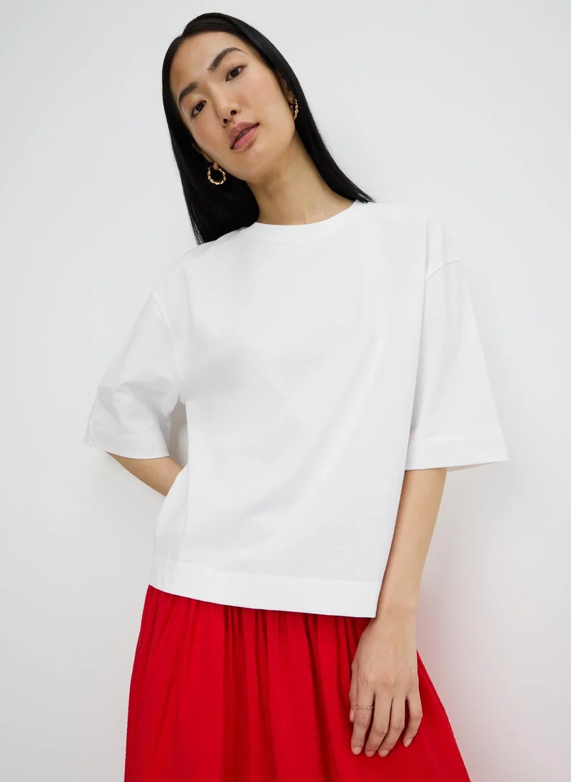 ماتلان White Boxy T-Shirt