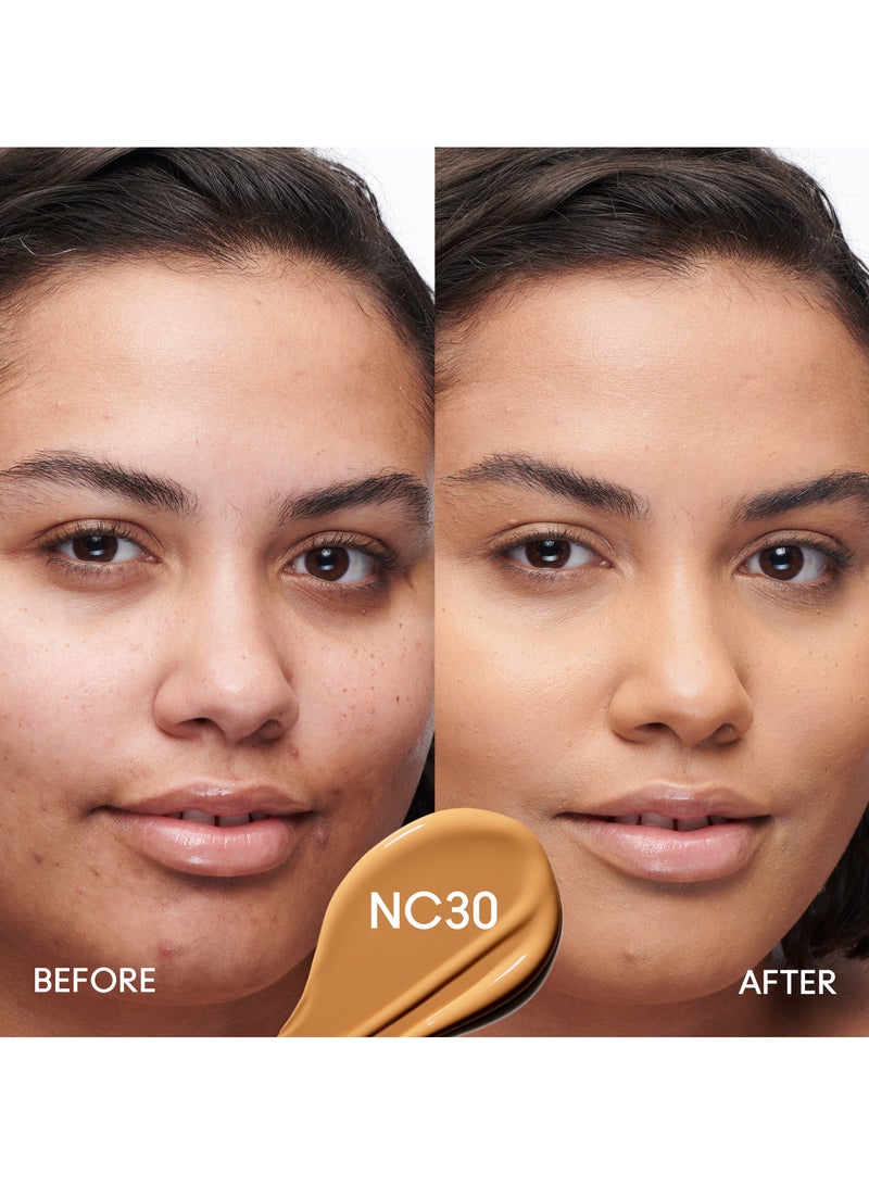 ماك كوزمتيكس كونسيلر ستوديو راديانس مدعم بالسيروم - - Image 3