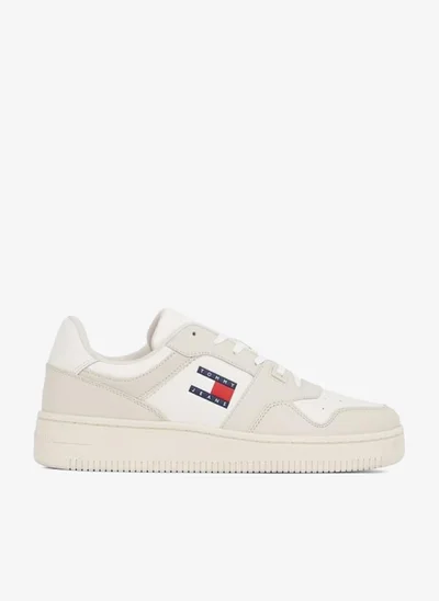 TOMMY JEANS ESSENTIAL RETRO BASKETBALL TRAINERS