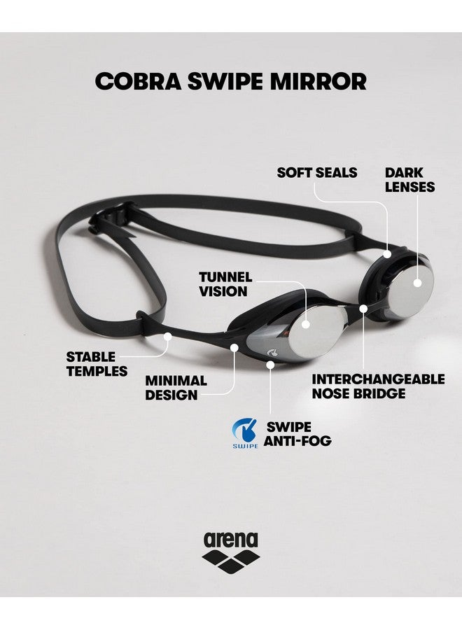 arena نظارات سباحة كوبرا سوايب رايسنج للجنسين من الرجال والنساء، عدسات عاكسة من البولي كربونات، تصميم هيدروديناميكي، فضي/أسود - Image 4