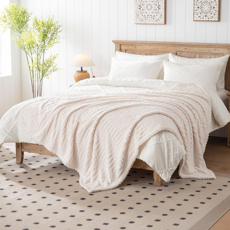 Lussena 50x70 Inch Beige Throw Blanket - Soft & Fluffy Fleece, Cute & Aesthetic, Perfect for Sofa, Couch, Chair, Bed, Living Room & Bedroom, All-Season Use, Plush & Cozy Decorative Blanket - Image 2