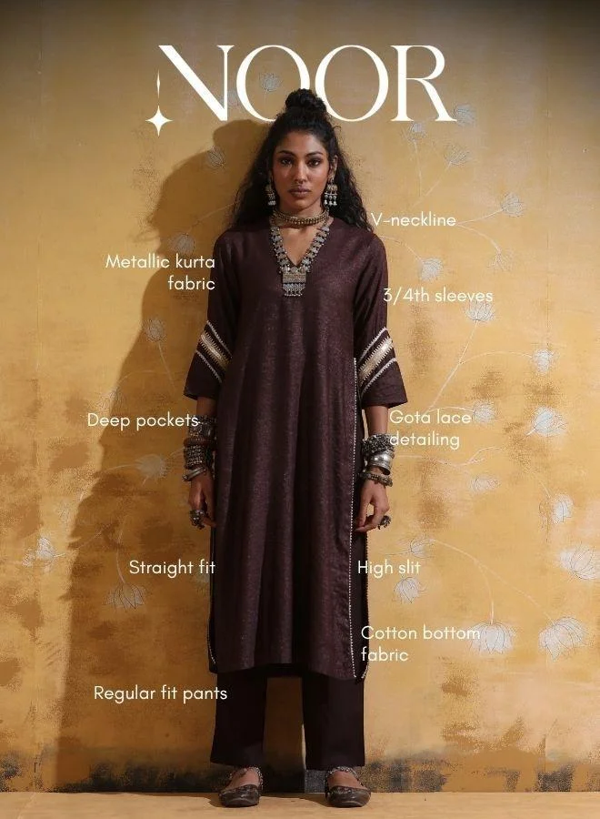 trueBrowns trueBrowns Brown Metallic High-Slit Straight Kurta Set