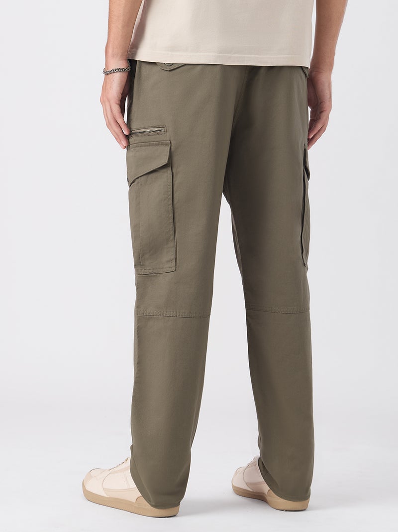 The Souled Store Alpine Green: Men and Boys Elastic Waistband Dark Olive Green Solid Cotton Lycra Straight Fit Lightweight Stretchable Utility Cargo Pants - Image 2