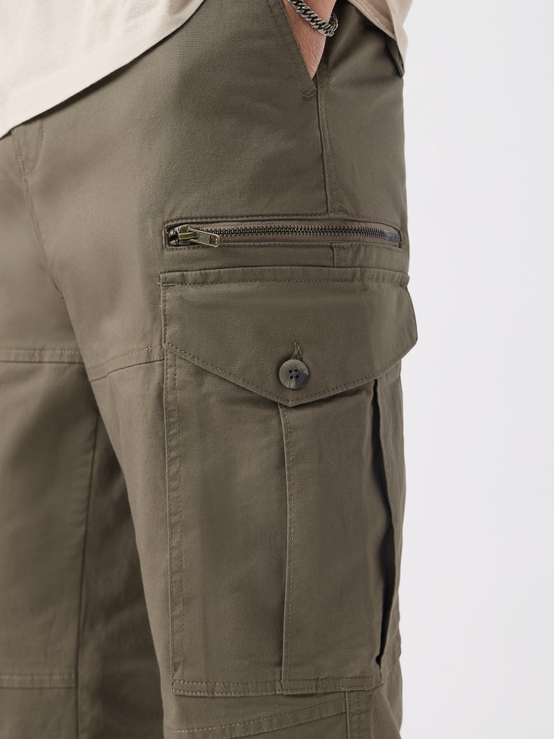 The Souled Store Alpine Green: Men and Boys Elastic Waistband Dark Olive Green Solid Cotton Lycra Straight Fit Lightweight Stretchable Utility Cargo Pants - Image 3