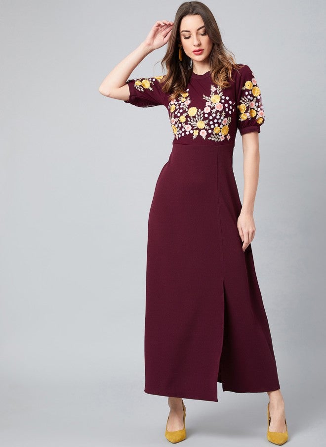Athena فستان ماكسي مطرز باللونين الماروني والأصفر للنساء - Image 5