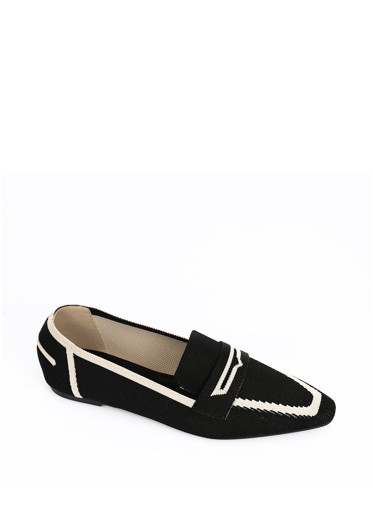 Fashionable Flat Comfort