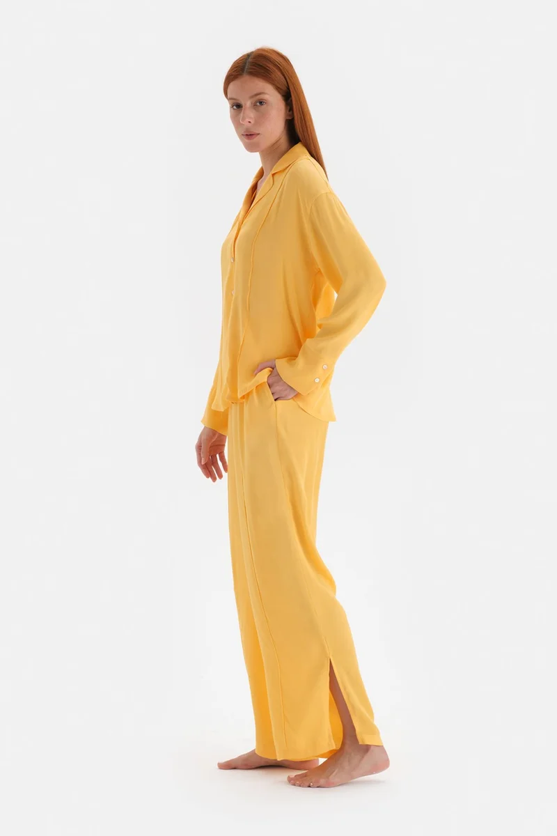 داجي Yellow Ribbed Satin Shirt