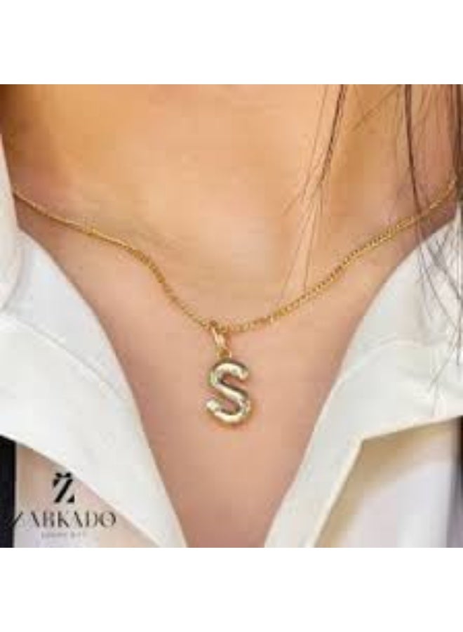 Gold chain with the letter S in a helium design (capital letter). - Image 2