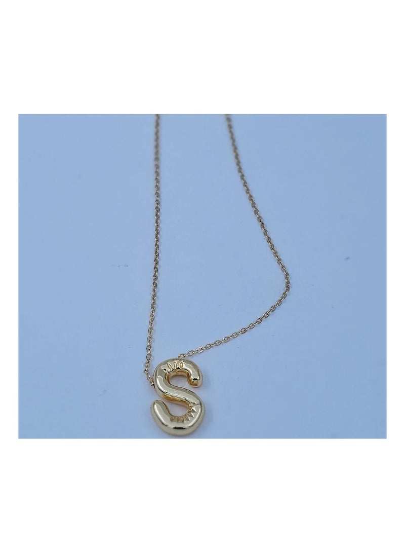 Gold chain with the letter S in a helium design (capital letter). - Image 3