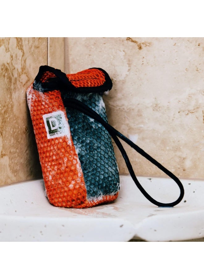 Duke Cannon Supply Co. Duke Cannon Tactical Scrubber Soap Pouch - U.S. Military-Grade, Coarse and Soft Mesh, 550 Paracord, Shower Hygiene Essential for Men's Bar Soap - Image 4