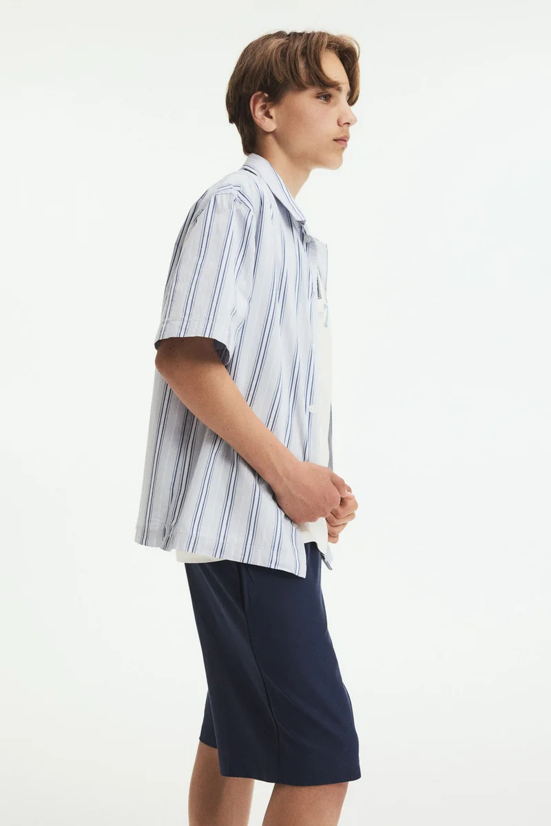 اتش اند ام شورت تشينو