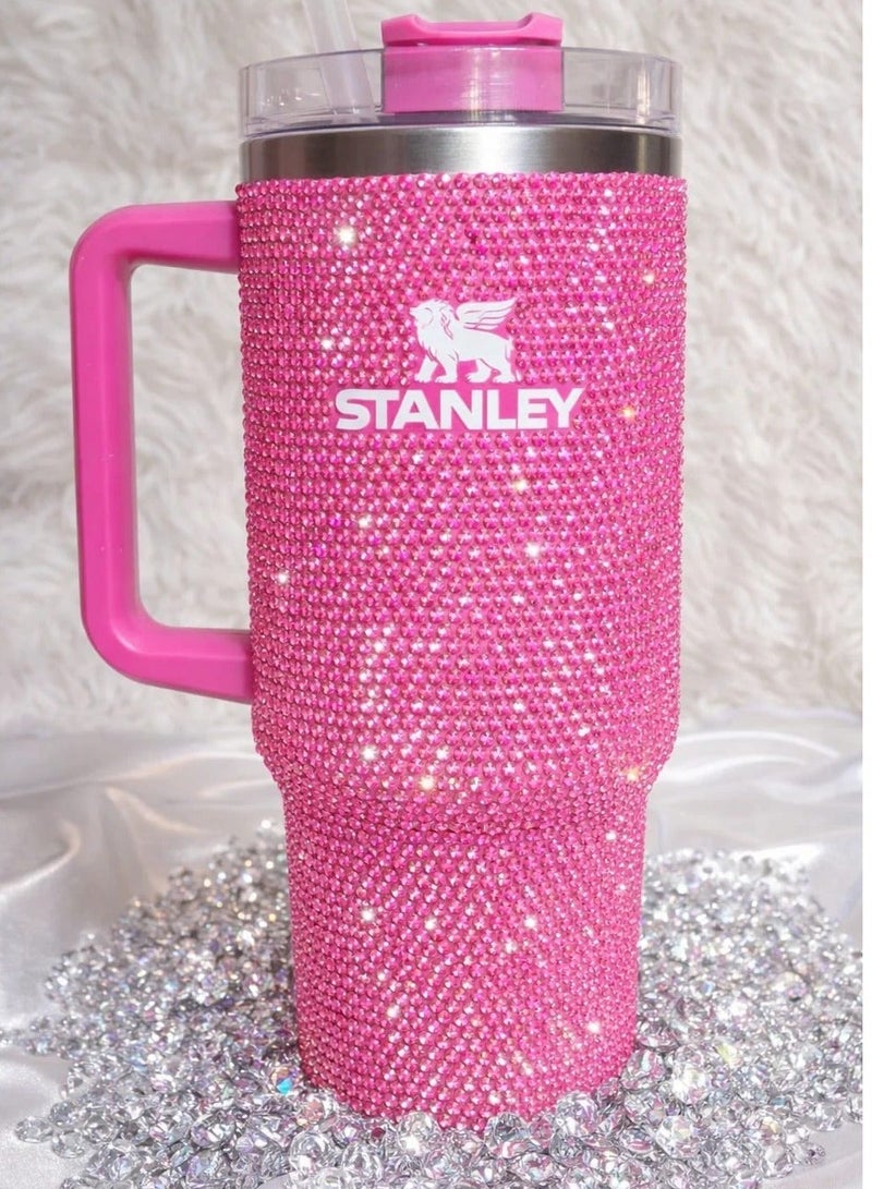 ستانلي كوب كوينشر H2.0 فلوستيت مرصع بالسترس الفوشيا اللامع الاصلي من ستانلي مختوم ، معزول بتفريغ الهواء فولاذ مقاوم للصدأ مع غطاء وشفاطة للمياه أو الشاي المثلج القهوة وعصير السموذي وما إلى ذلك 1.18 لتر - Image 3