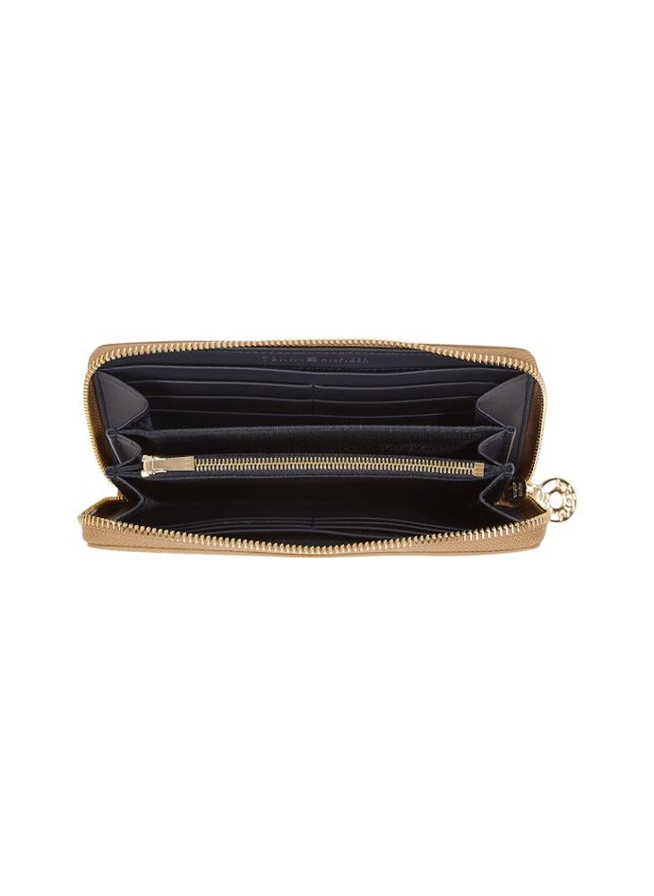 TOMMY HILFIGER Logo Zip Over Clutche  - Image 4