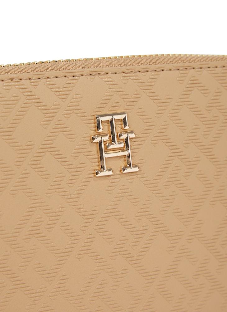 TOMMY HILFIGER Logo Zip Over Clutche  - Image 3