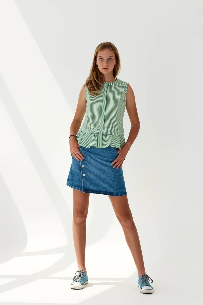 Virgio VIRGIO 100% Cotton Green Stripe High-Low Top