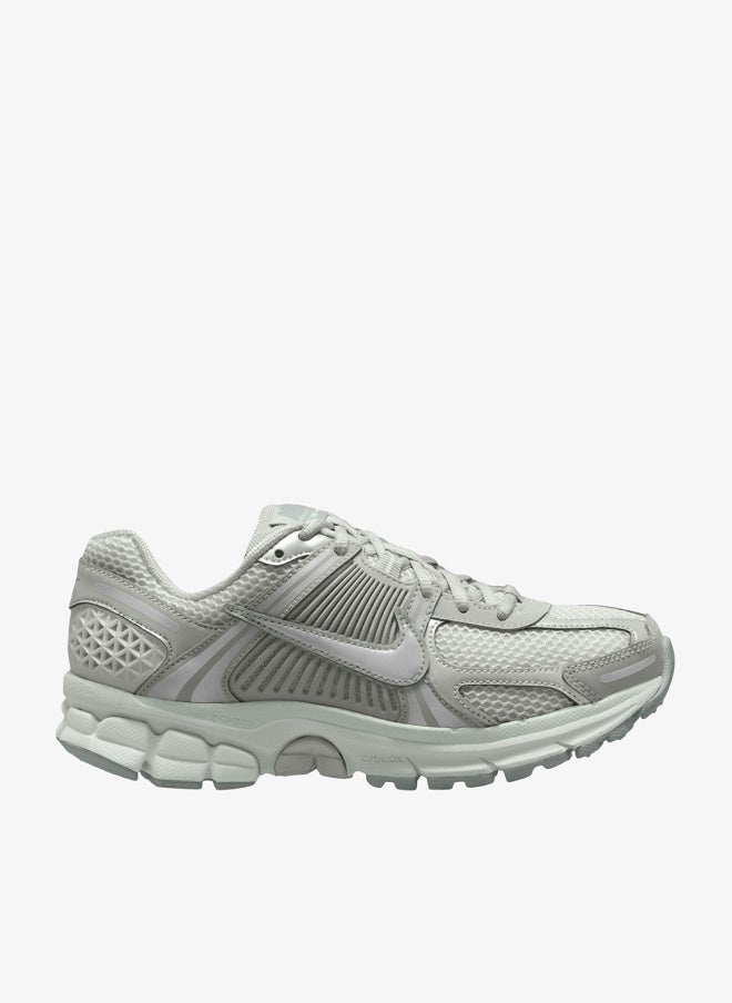 Nike Zoom Vomero 5 Met - Image 1