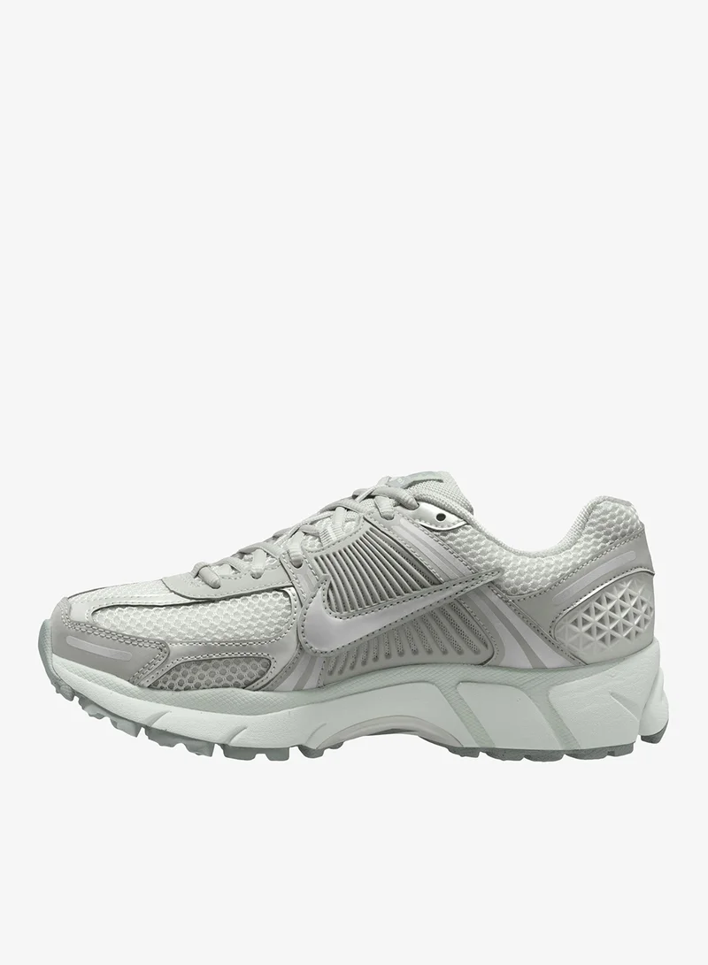 Nike Zoom Vomero 5 Met