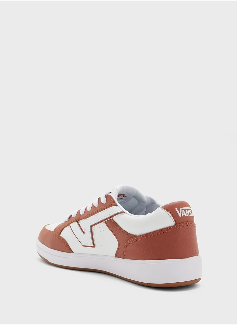 VANS Lowland Cc