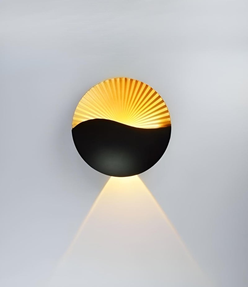 FILLISKA Aluminium Indoor/Outdoor Luxurious Sun&Black Moon Wall Lamp (Sun&Black Moon) - Image 4
