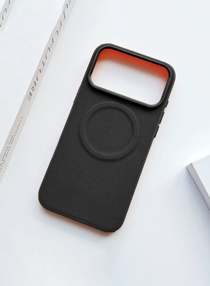 Wtech Apple iPhone 17 Pro 5G 2025 Luxury High Quality Magnetic Silicone Sides Case Cover (MCRPSN) - Black - Image 4