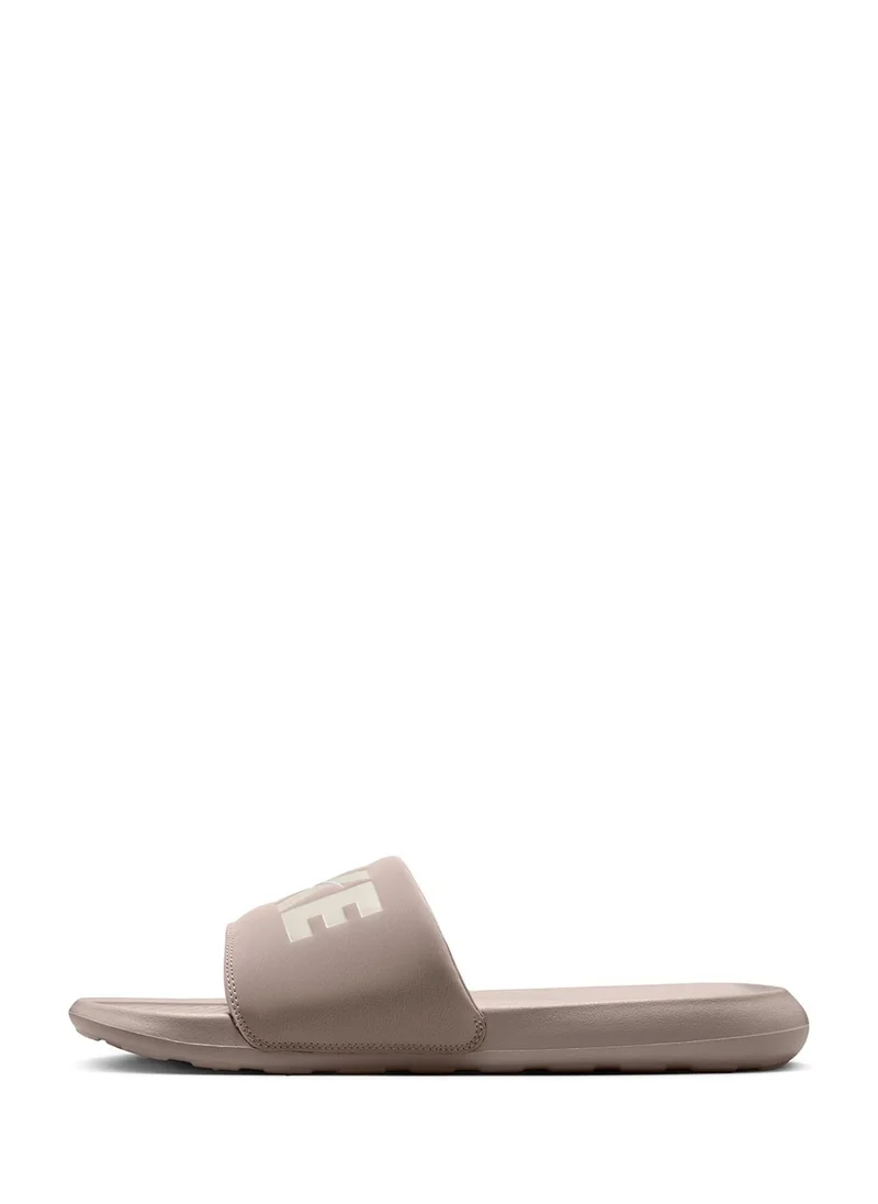نايكي Victori One Slide Se