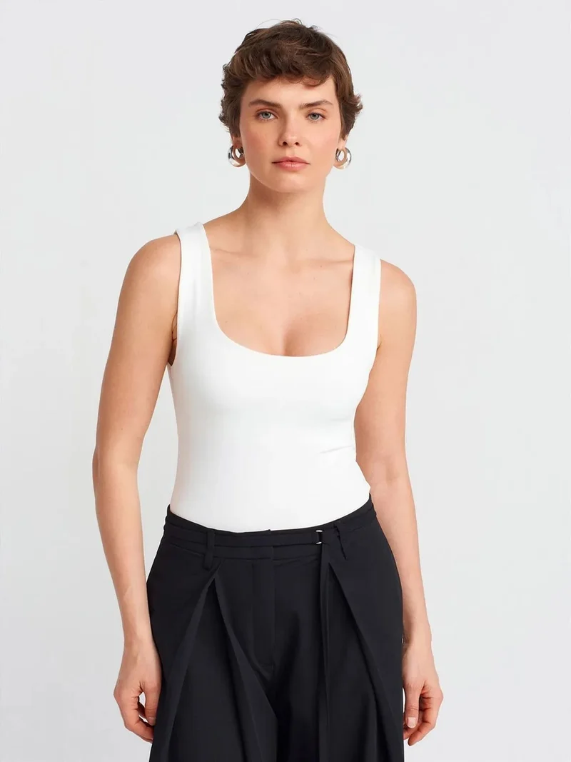 ديلفين DILVIN Sleeveless Square-Neck Slim-Fit Jersey Blouse
