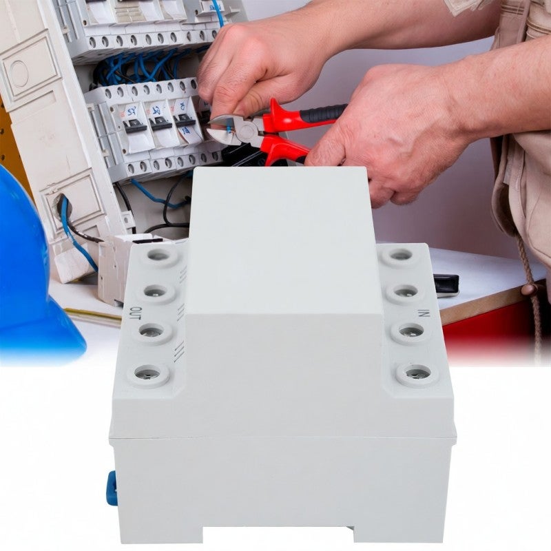 Voltage Protector: 4-In-1 Protection - Instant Power Cut-Off, Adjustable Settings, Lcd Display For Electrical Equipment Safeguarding, Home & Commercial Use - Image 4