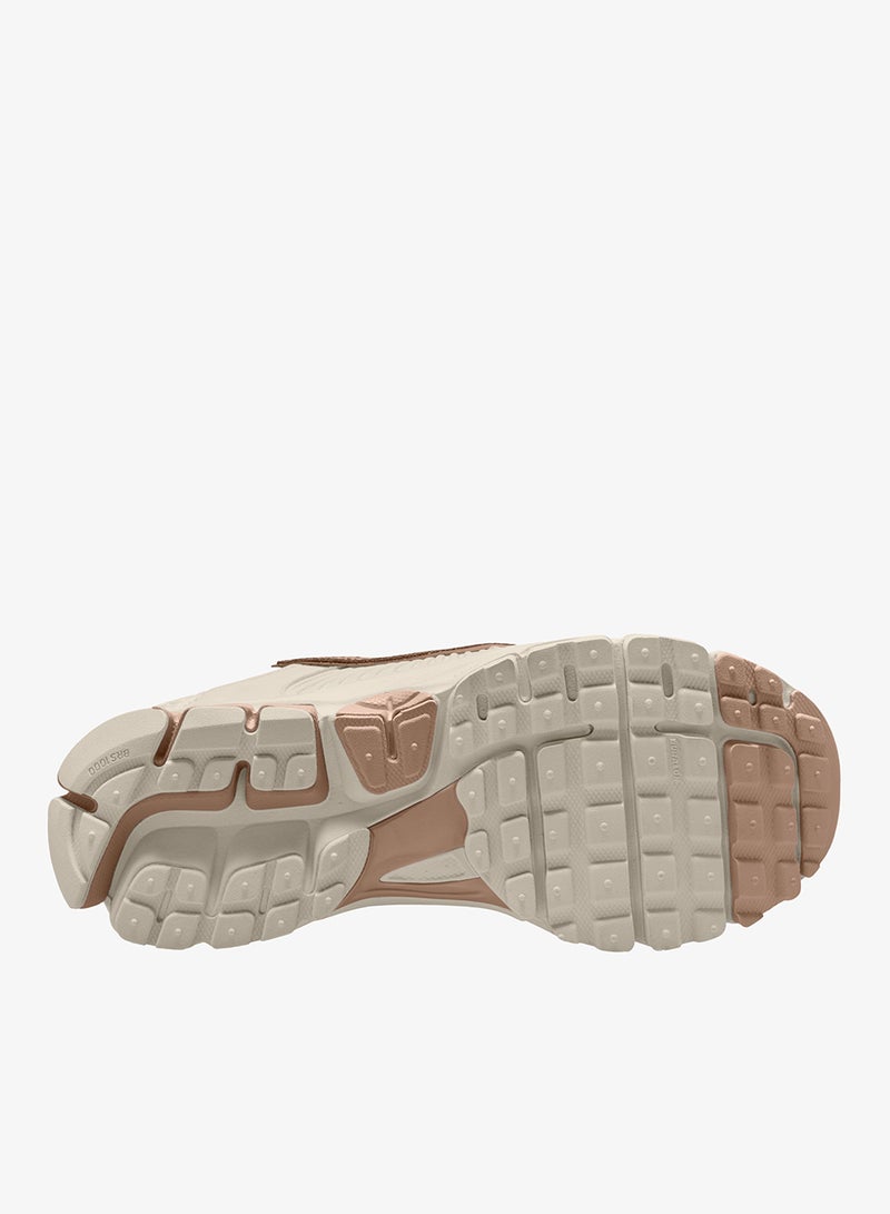 Nike Zoom Vomero 5 Chrome - Image 4