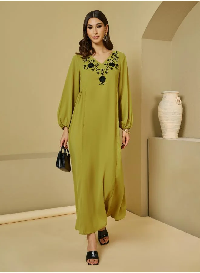 Styli Embroidered Jalabiya with Volume Sleeves