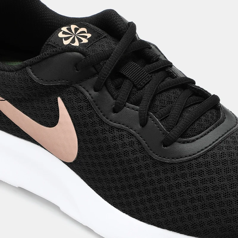 Nike Women's Tanjun Shoe