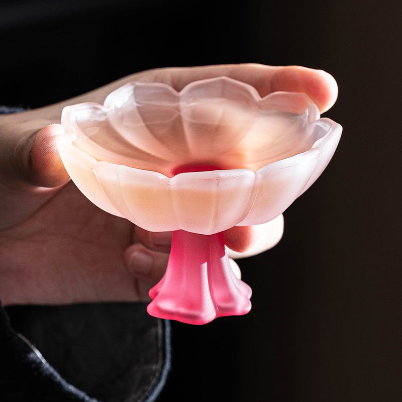 Elegant Glass Goblet Tea Cup No specifications 