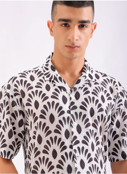 Men Relaxed Fit Textured Printed Half Sleeves Cuban Collar Resort Wear Shirt