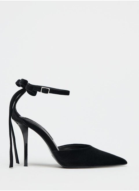 Velvet effect stiletto heel shoes with bow
