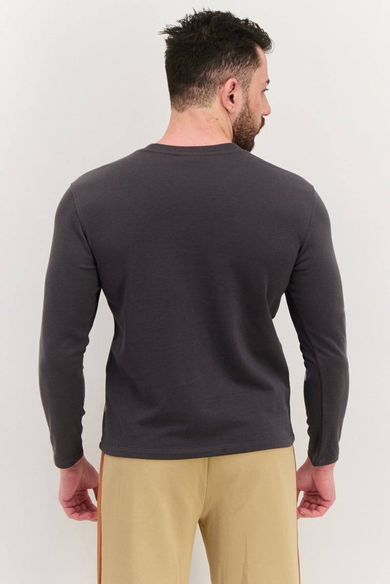 SKECHERS Men Sportswear Fit Training T-Shirt, Grey  - Image 3