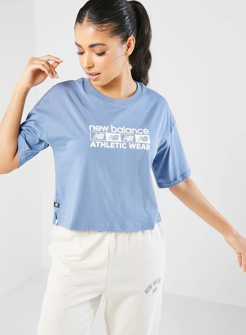 New Balance Essential Graphic Boxy T-Shirt