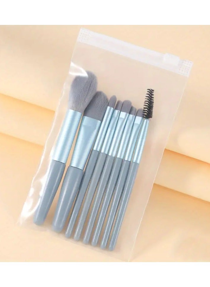 أوريتي مجموعة فرش مكياج صغيرة محمولة مكونة من 8 قطع مع حقيبة تخزين، شعر ناعم ممشط لأساس ظلال العيون وأدوات تجميل أكثر عملية - Image 1