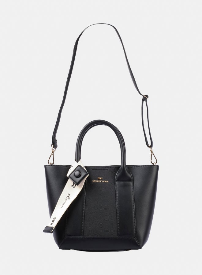 Shoeroom Shoulder Bag - Image 1