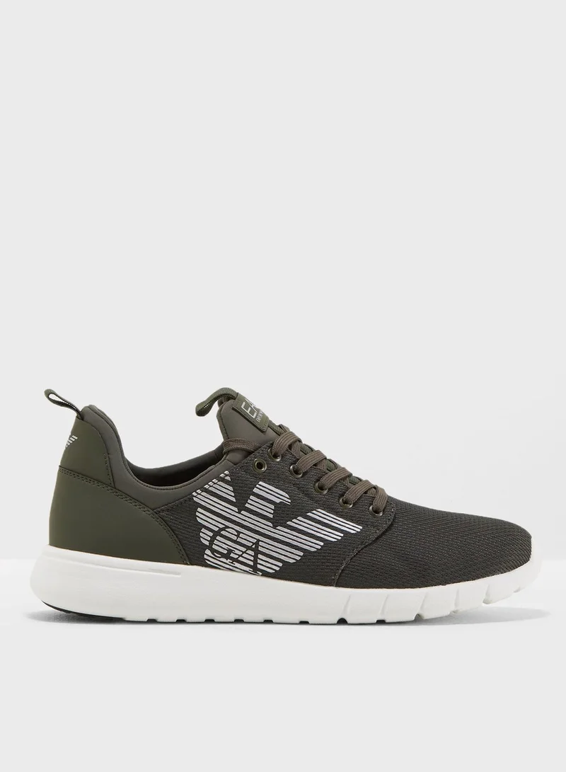 EA7 Emporio Armani Simple Racer Sneaker