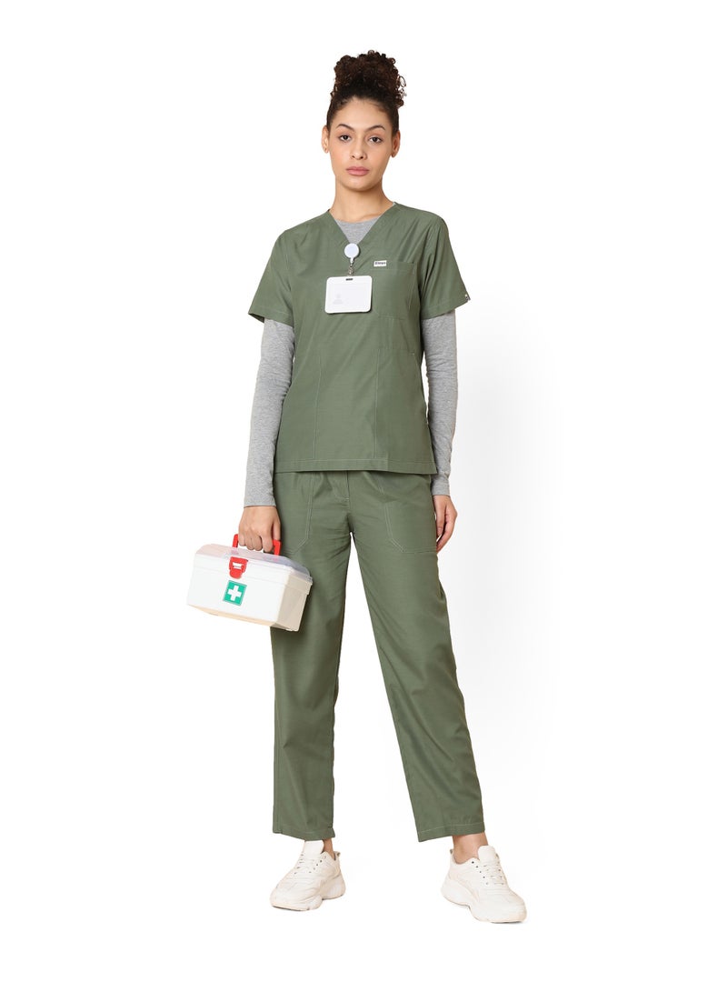 KNYA بدلة كنيّا الكلاسيكية للنساء بخمسة جيوب | رقبة على شكل V | قمة وقاع مرن ومريح | جيوب سهلة الوصول | زي للأطباء (XXL، زيتوني) - Image 1