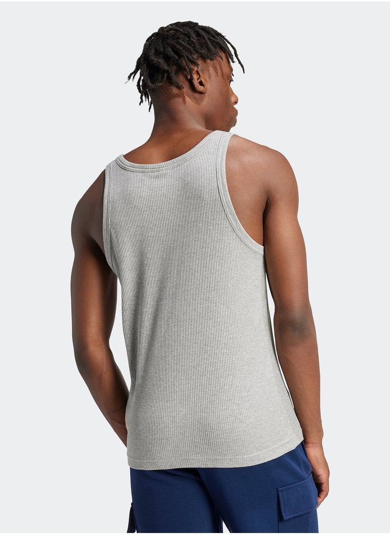 adidas Originals - Trefoil Essential T-Shirt - Image 1